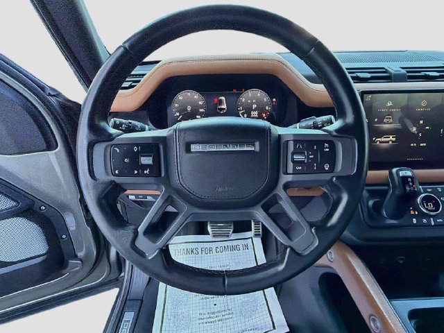 Used 2023 Land Rover Defender 130 X AWD/4WD image 39
