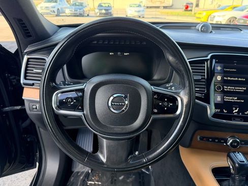 Used 2016 Volvo XC90 T6 image 19