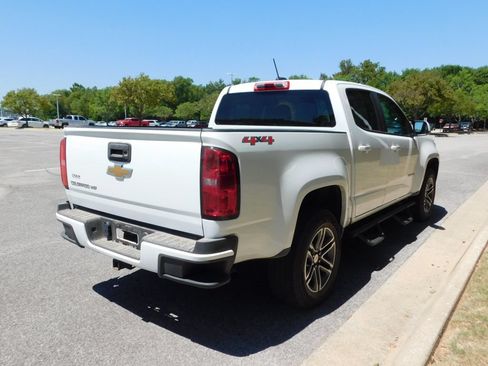 Certified 2020 Chevrolet Colorado W/T w/ Custom Special Edition AWD/4WD image 10