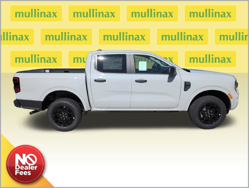 New 2026 Ford Ranger XLT w/ Black Appearance Package RWD image 2