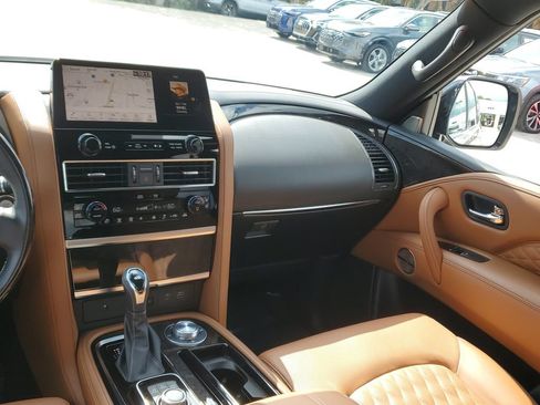 Used 2023 INFINITI QX80 Sensory w/ Cargo Package AWD/4WD image 22