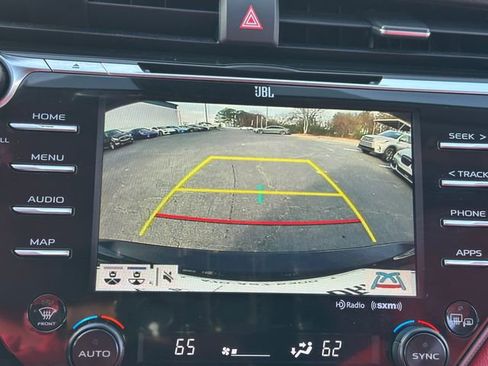 Used 2020 Toyota Camry XSE image 28