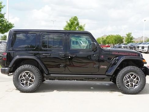 New 2026 Jeep Wrangler Unlimited Rubicon AWD/4WD image 10