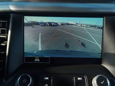 Used 2023 GMC Acadia SLT image 29