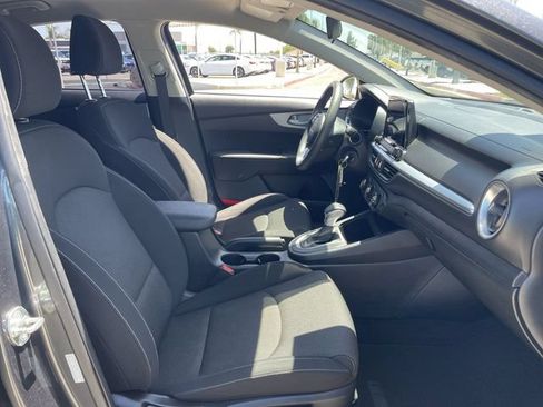 Used 2023 Kia Forte LXS FWD image 25