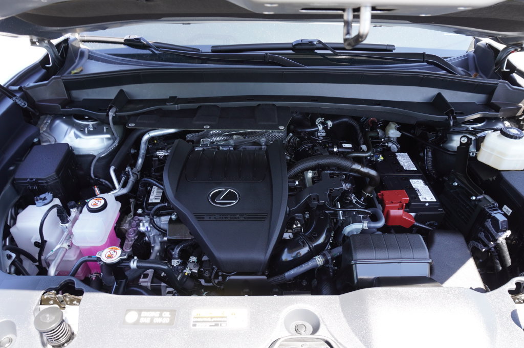Used 2025 Lexus TX 350 AWD w/ Technology Package image 9