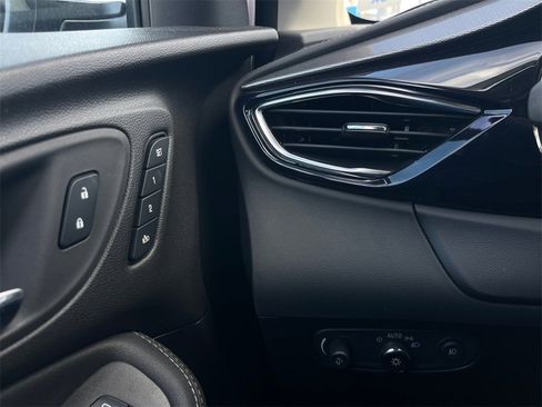 Used 2023 Buick Encore GX Essence w/ Experience Buick Package image 18