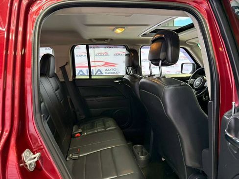 Used 2015 Jeep Patriot High Altitude FWD image 29