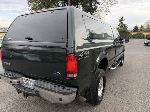 Used 2002 Ford F350 Lariat image 26