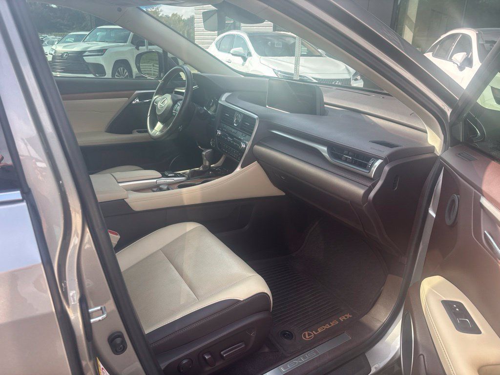 Used 2017 Lexus RX 350 AWD w/ Premium Package image 17