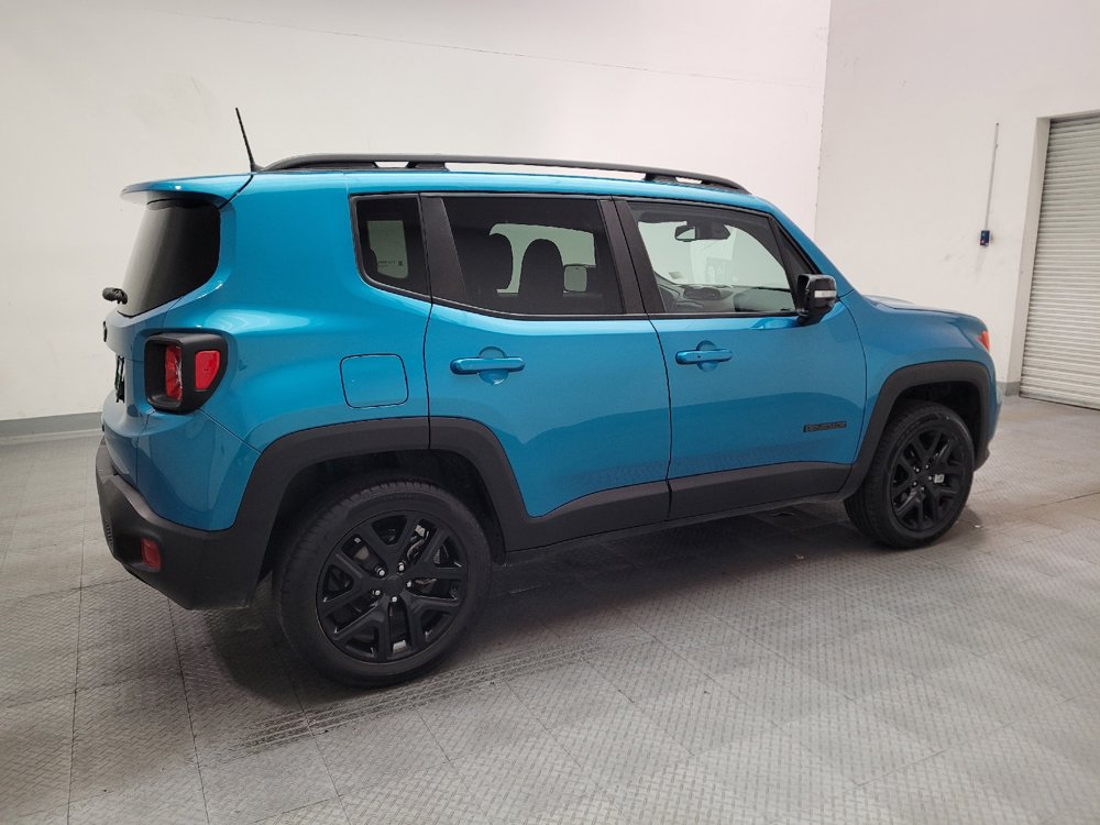 Used 2022 Jeep Renegade Altitude w/ Convenience Group AWD/4WD image 10