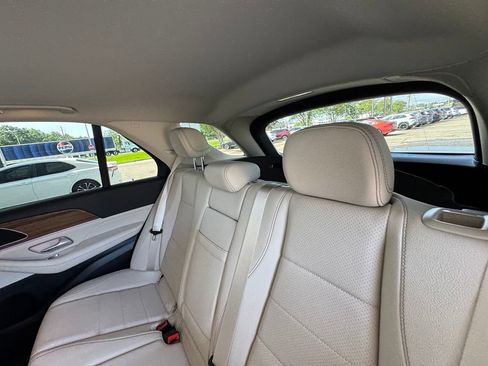 Used 2025 Mercedes-Benz GLE 350 4MATIC image 18
