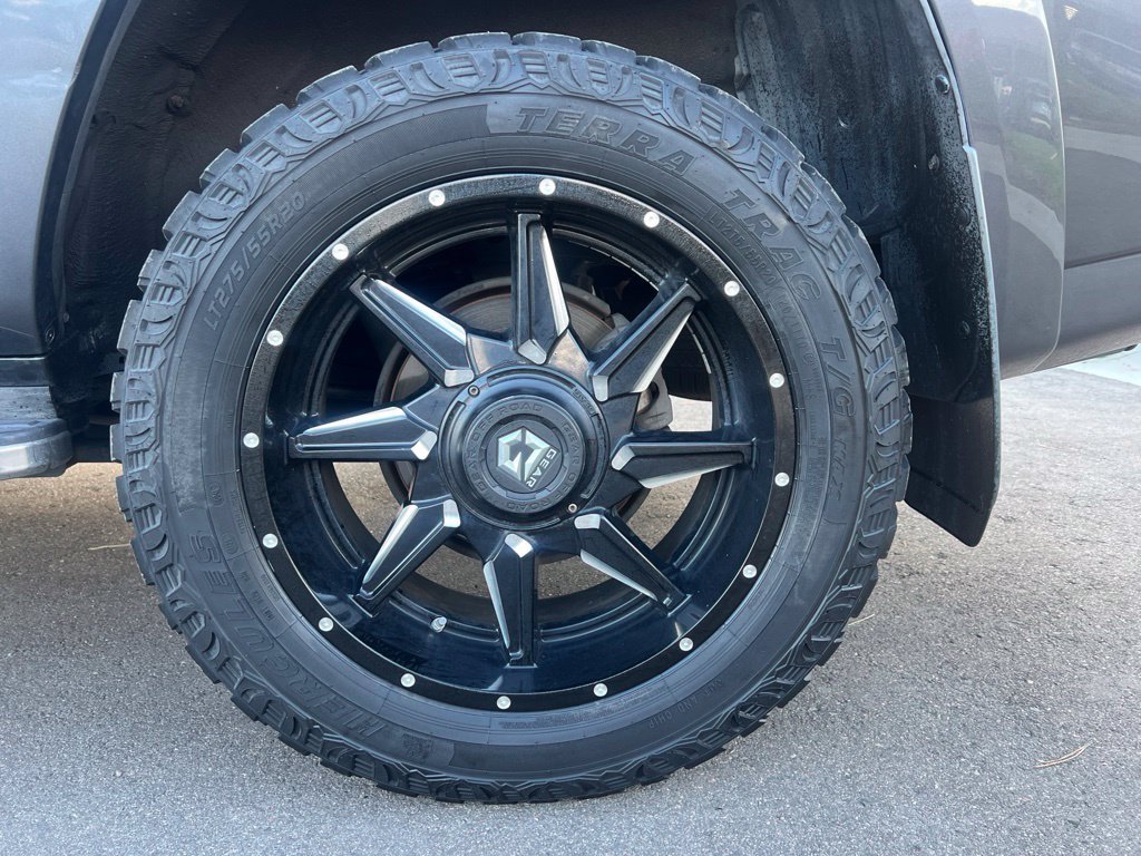Used 2017 Toyota 4Runner SR5 RWD image 33
