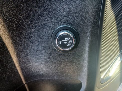 Used 2023 Buick Envision AWD Avenir image 18