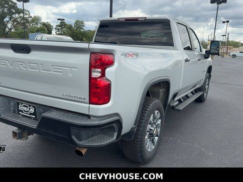 Used 2023 Chevrolet Silverado 2500 Custom w/ Custom Value Package AWD/4WD image 7