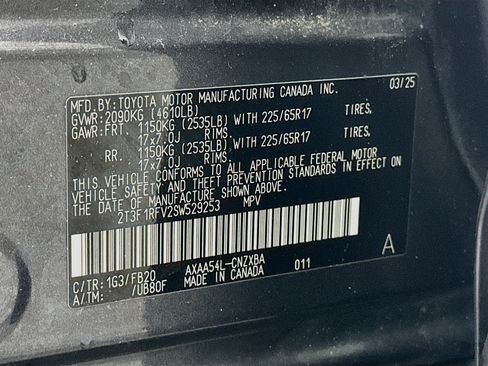 Used 2025 Toyota RAV4 LE AWD/4WD image 12