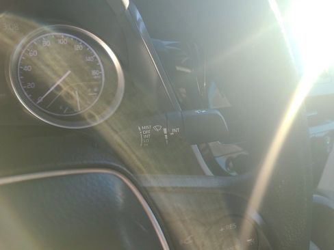 Used 2023 Toyota Camry LE image 23