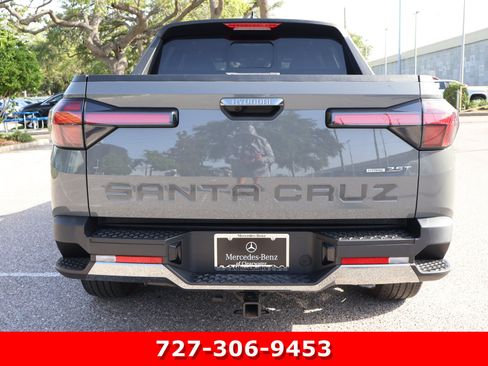 Used 2022 Hyundai Santa Cruz Limited AWD/4WD image 8
