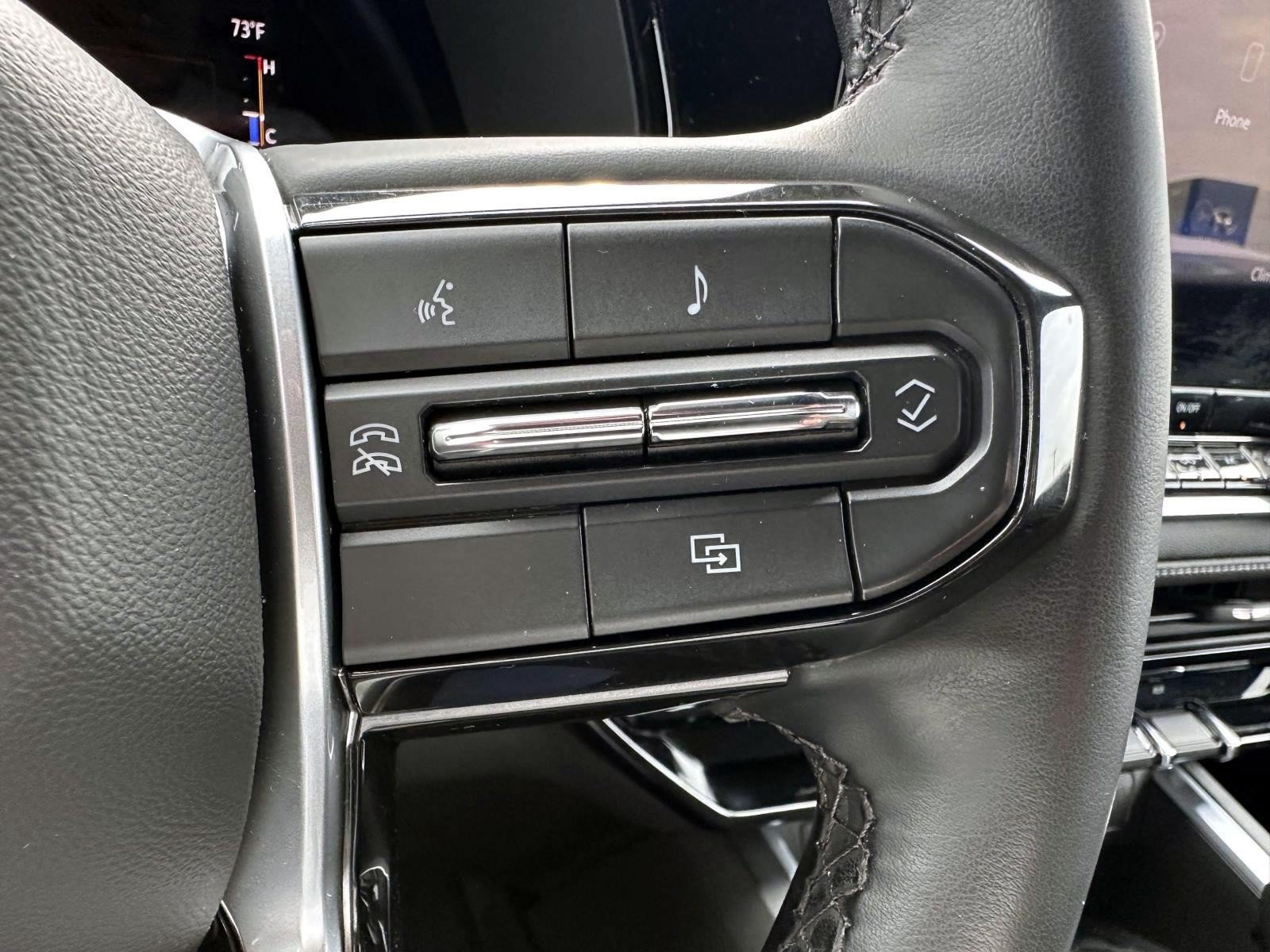 Used 2023 Chevrolet Colorado LT RWD image 18
