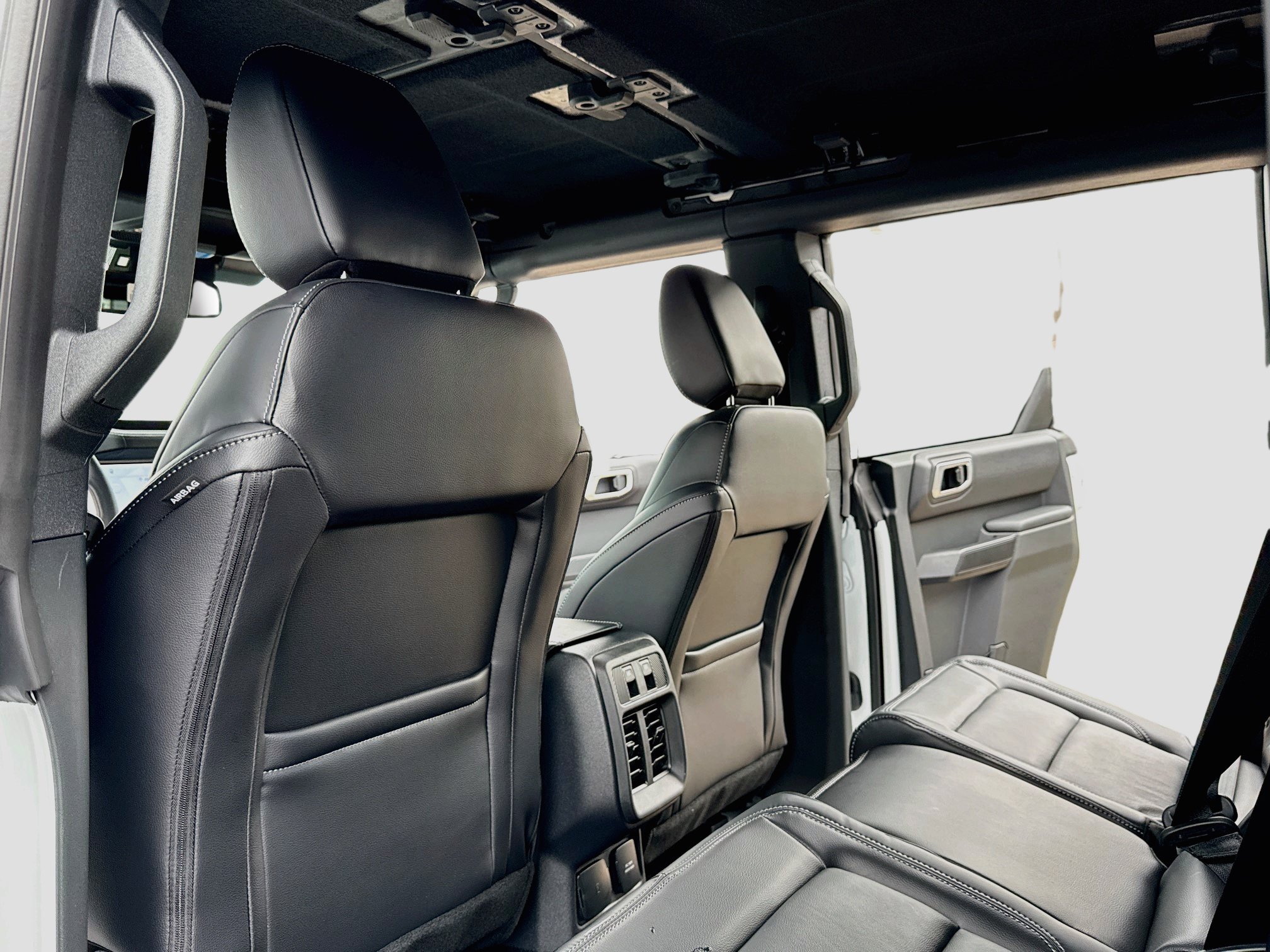 New 2026 Ford Bronco Outer Banks AWD/4WD image 7