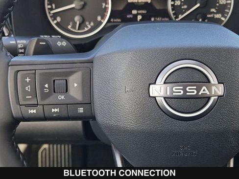 New 2026 Nissan Pathfinder SV image 25