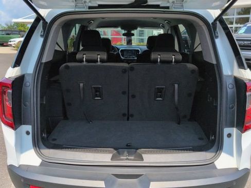 Used 2023 GMC Acadia SLE w/ Elevation Edition AWD/4WD image 28