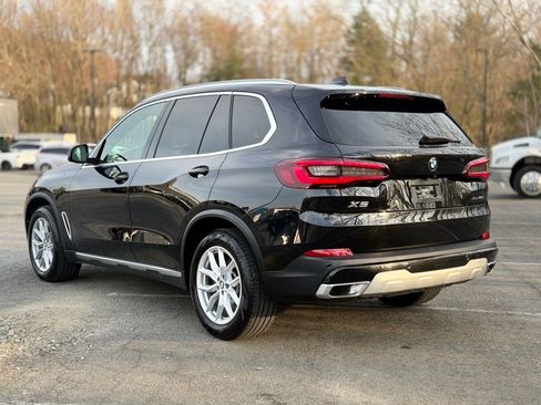 Used 2021 BMW X5 xDrive40i w/ Premium Package image 4