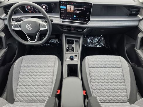 New 2026 Volkswagen Tiguan S FWD image 18