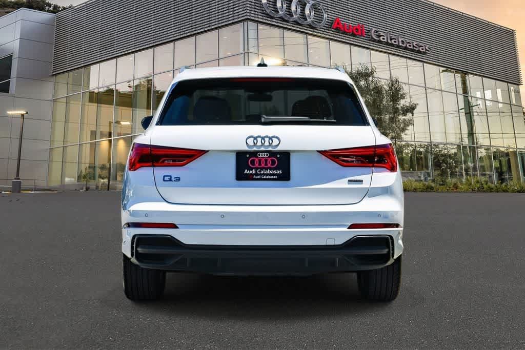 Used 2023 Audi Q3 2.0T Premium AWD/4WD image 3