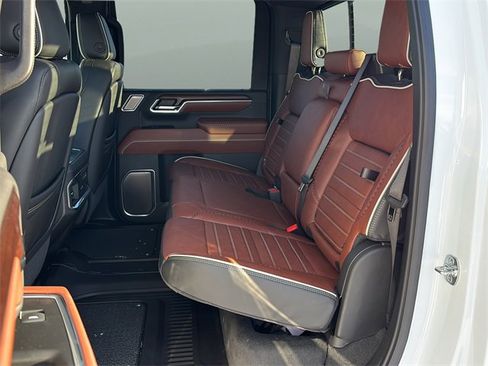 New 2026 GMC Sierra 2500 Denali Ultimate image 33