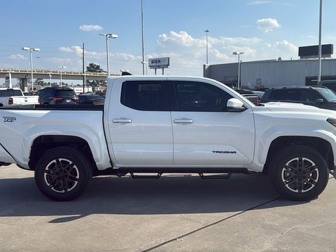 New 2026 Toyota Tacoma TRD Sport RWD image 6