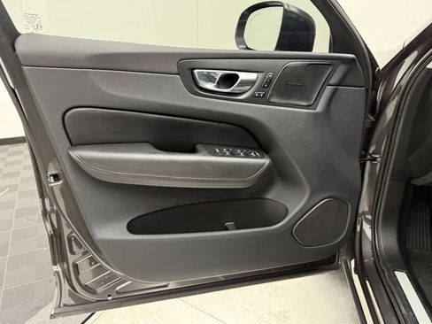 Certified 2023 Volvo XC60 B5 Plus w/ Protection Package Premier image 10