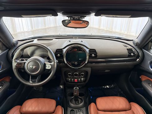 Certified 2023 MINI Cooper Clubman S AWD/4WD image 16