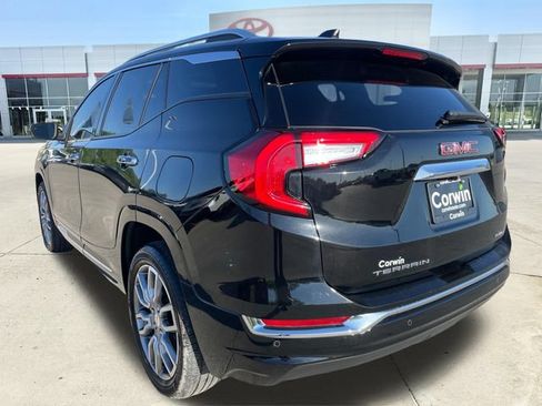 Used 2024 GMC Terrain Denali w/ LPO, Floor Liner Package AWD/4WD image 3