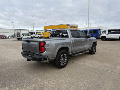 Used 2024 Chevrolet Colorado Z71 w/ Z71 Convenience Package 2 image 5