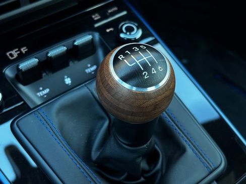 Certified 2025 Porsche 911 Carrera T image 21