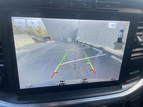 Used 2022 Ford F150 Lariat image 40