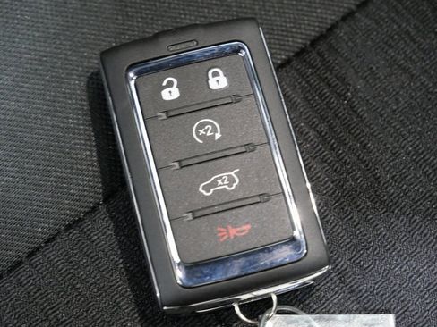 New 2025 Jeep Grand Cherokee 4WD image 30