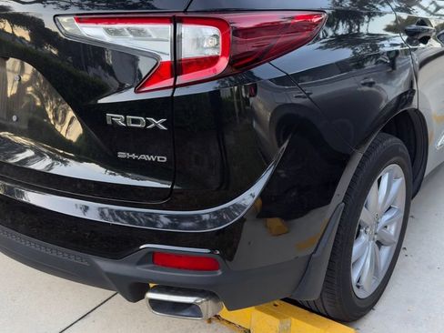 Used 2024 Acura RDX SH-AWD image 9