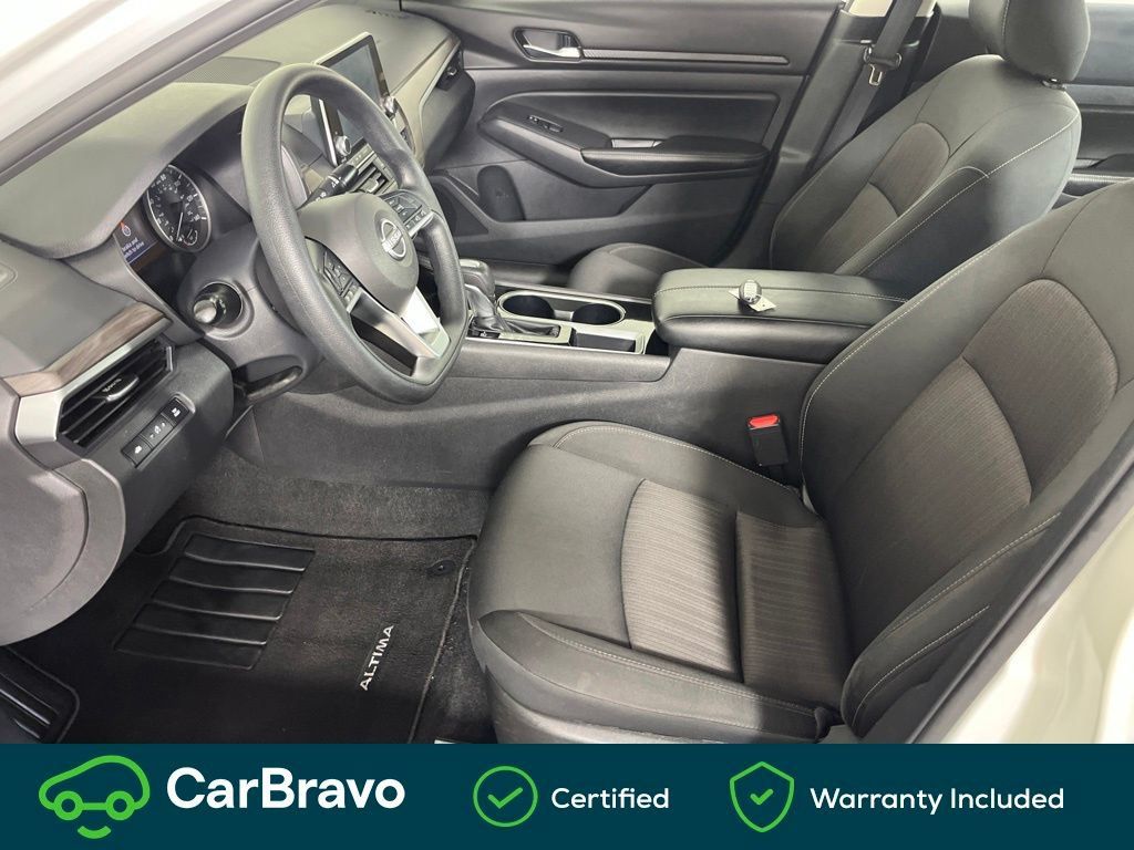 Used 2024 Nissan Altima 2.5 SV FWD image 17