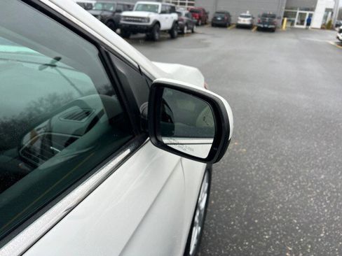 Certified 2023 Ford Edge SEL w/ Convenience Package image 35