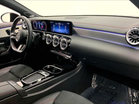 Certified 2024 Mercedes-Benz CLA 250 image 10