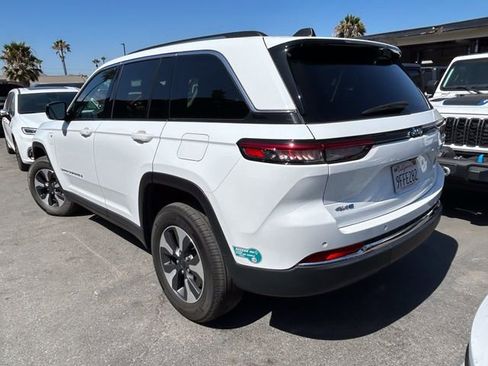 Used 2022 Jeep Grand Cherokee Limited 4xe AWD/4WD image 3