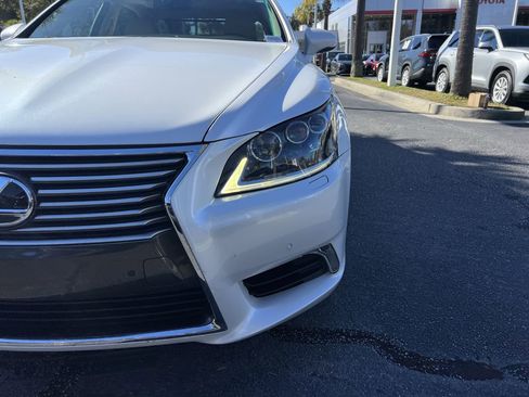 Used 2016 Lexus LS 460 L image 5