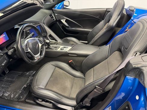 Used 2015 Chevrolet Corvette Z06 w/ 3LZ Preferred Equipment Group RWD image 14