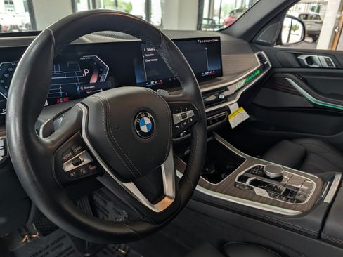 Used 2026 BMW X5 xDrive40i w/ Premium Package AWD/4WD image 19