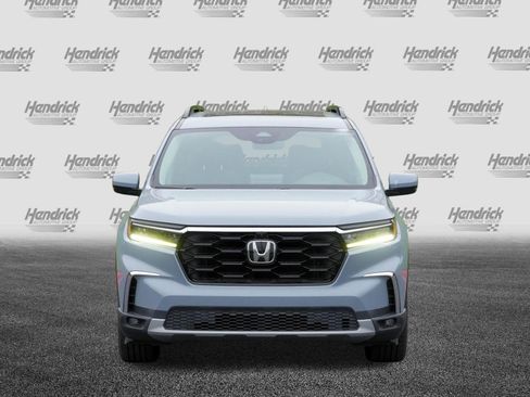 Used 2023 Honda Pilot Elite image 3