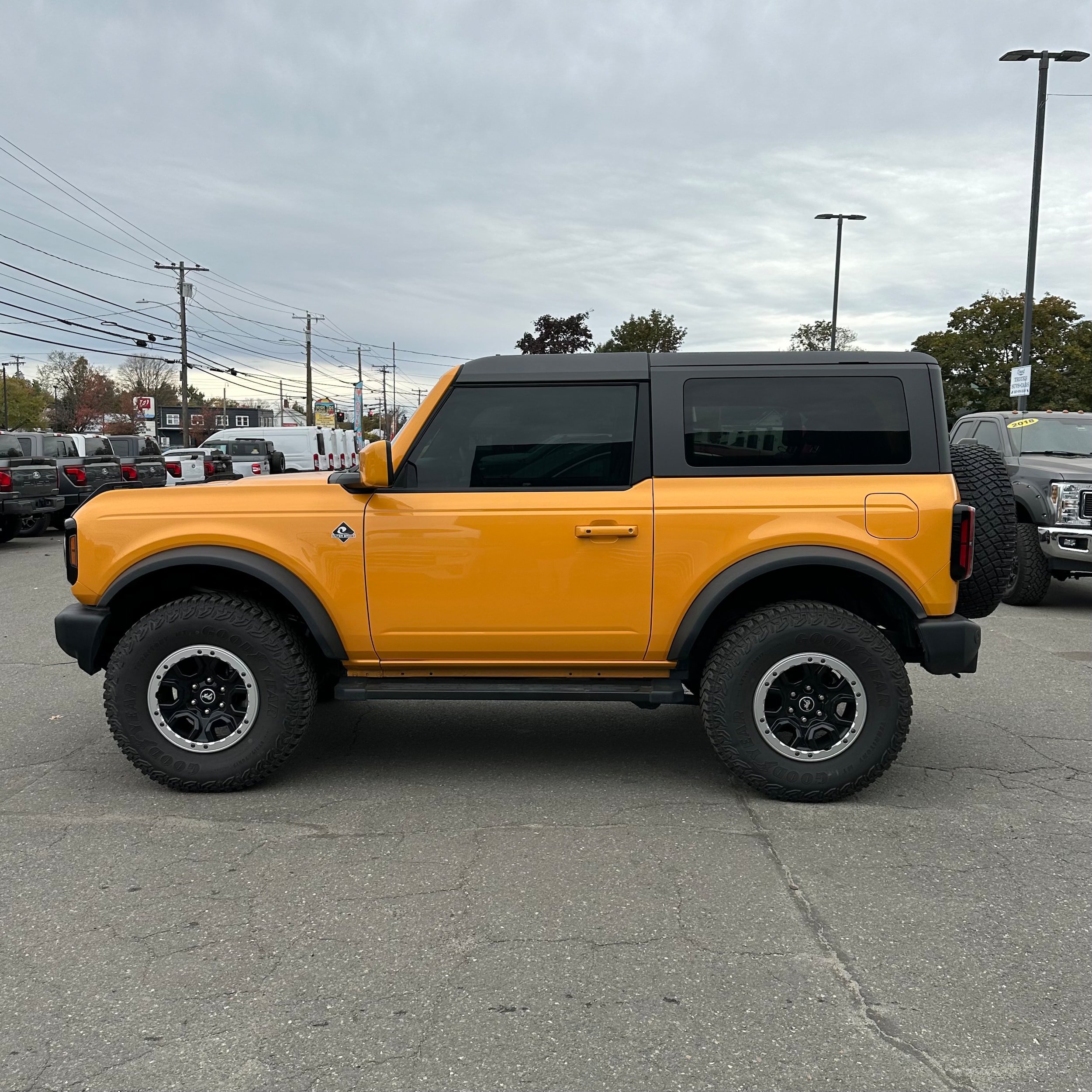 Used 2021 Ford Bronco Outer Banks w/ Sasquatch Package AWD/4WD image 6