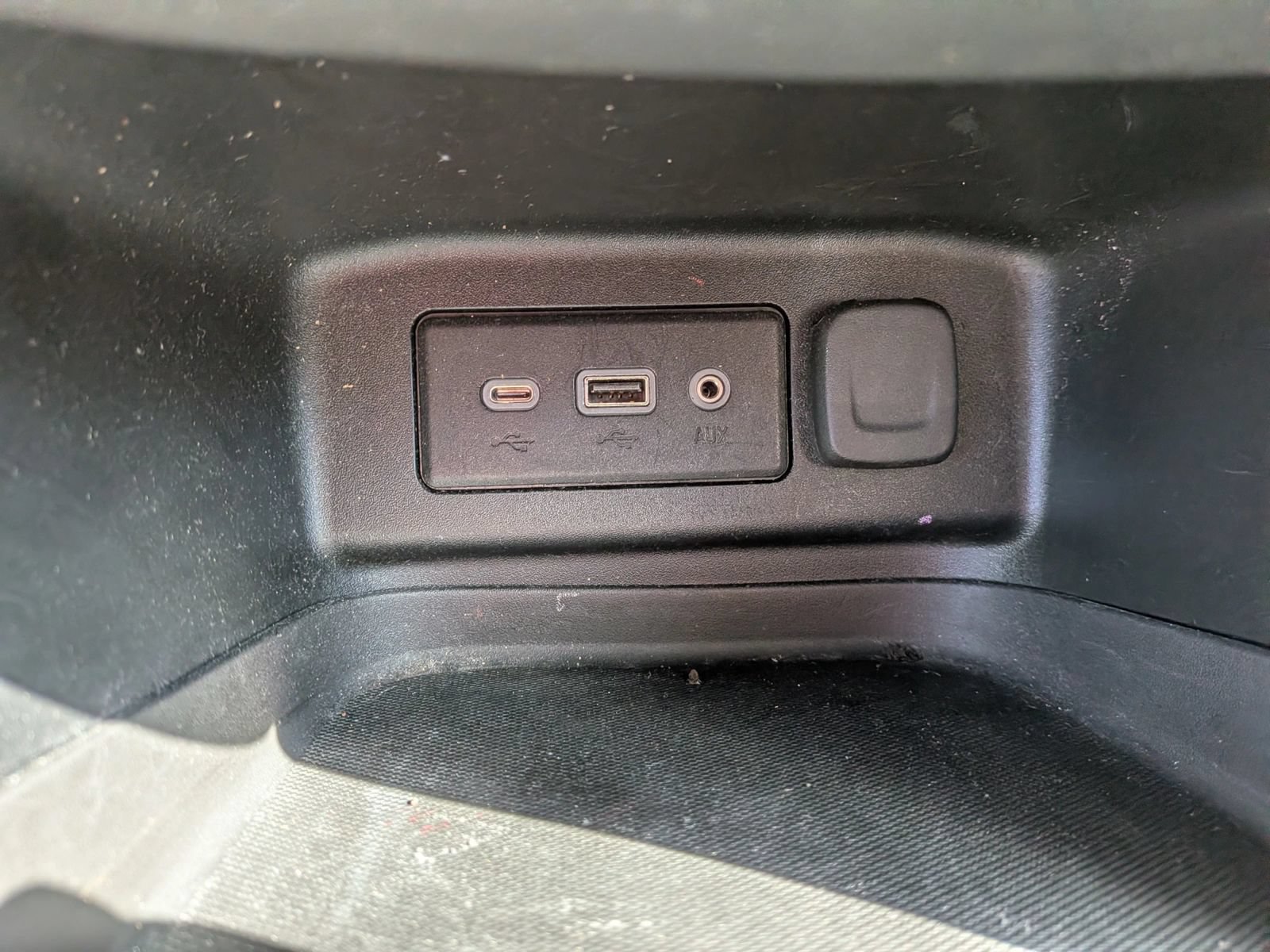 Used 2020 Chevrolet Equinox LT AWD/4WD image 56