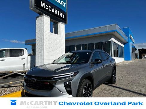 New 2026 Chevrolet Trax RS w/ Sunroof Package image 1